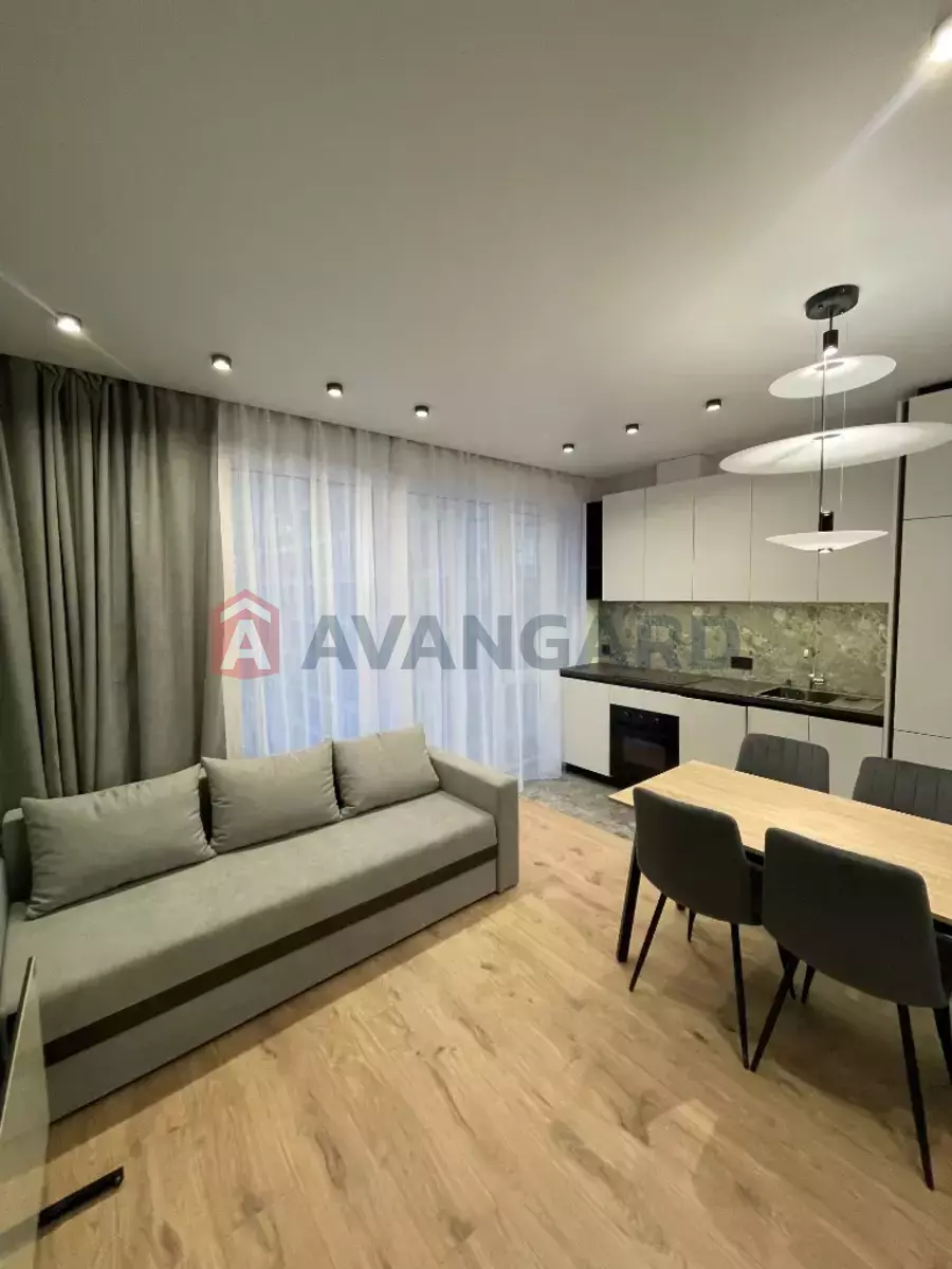 3 ��. ��������, 48/-/- ��. �., 7/14 ������ ���� 6