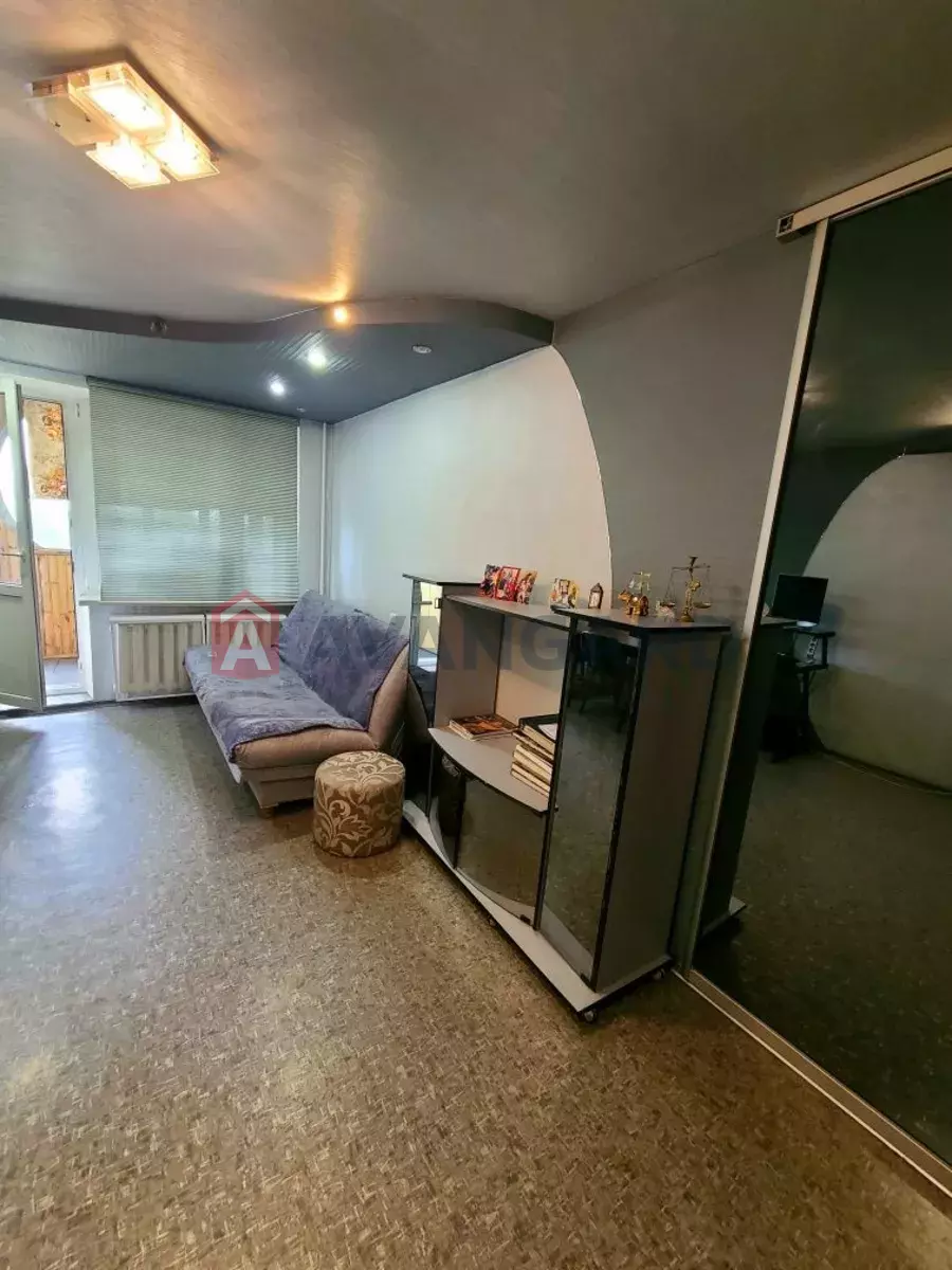 3 ����. ��������, 75/-/9 ��. �., 9/16 ���� ���� 20