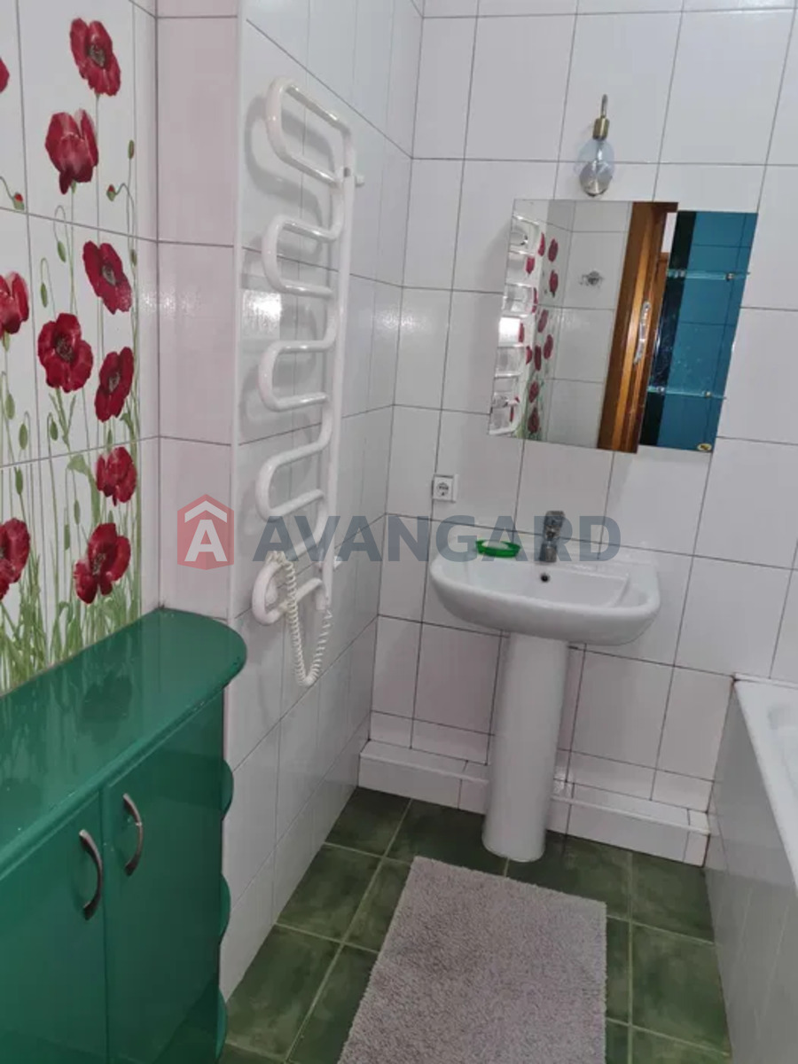 2 ��. ��������, 85/-/11 ��. �., 7/22 ������ ���� 12