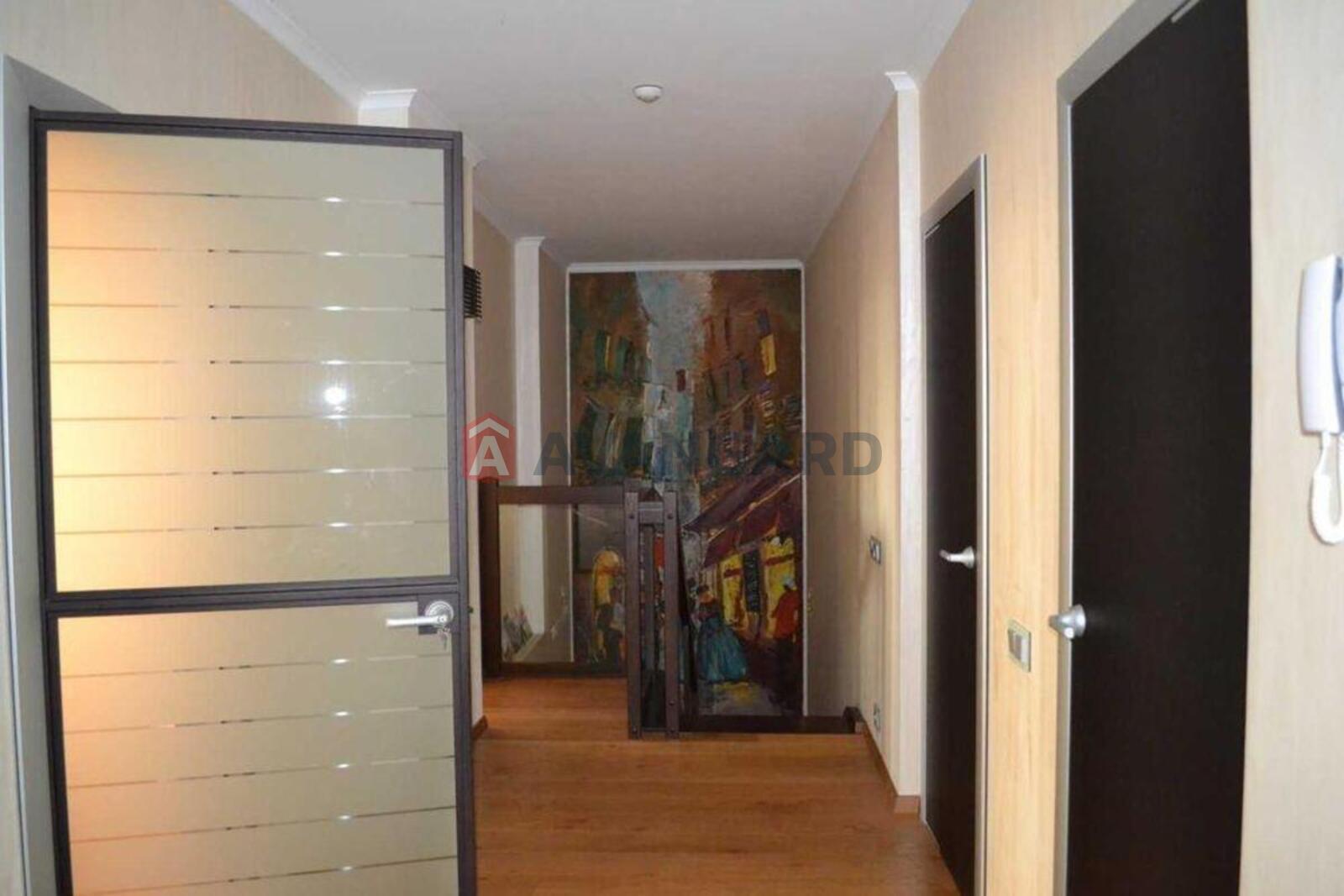 4 . , 158/-/14 . ., 16/18   10