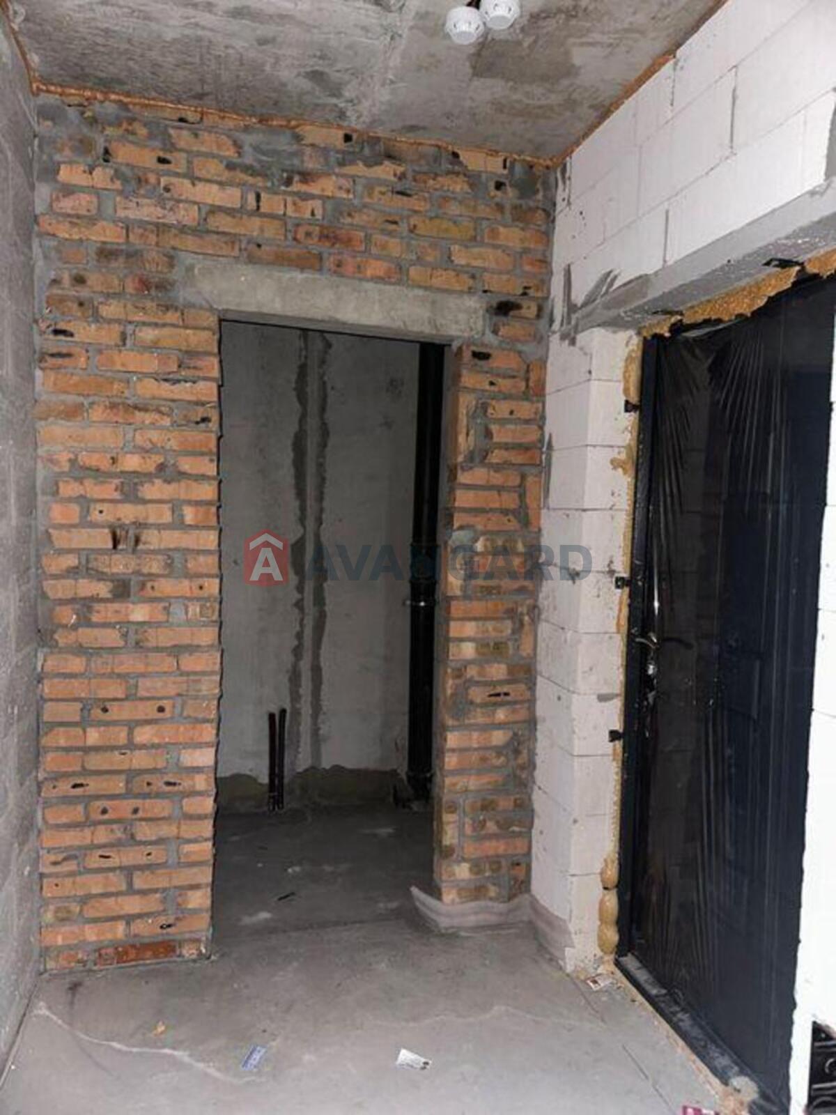 2 ��. ��������, 60/-/13 ��. �., 22/25 ������ ���� 5