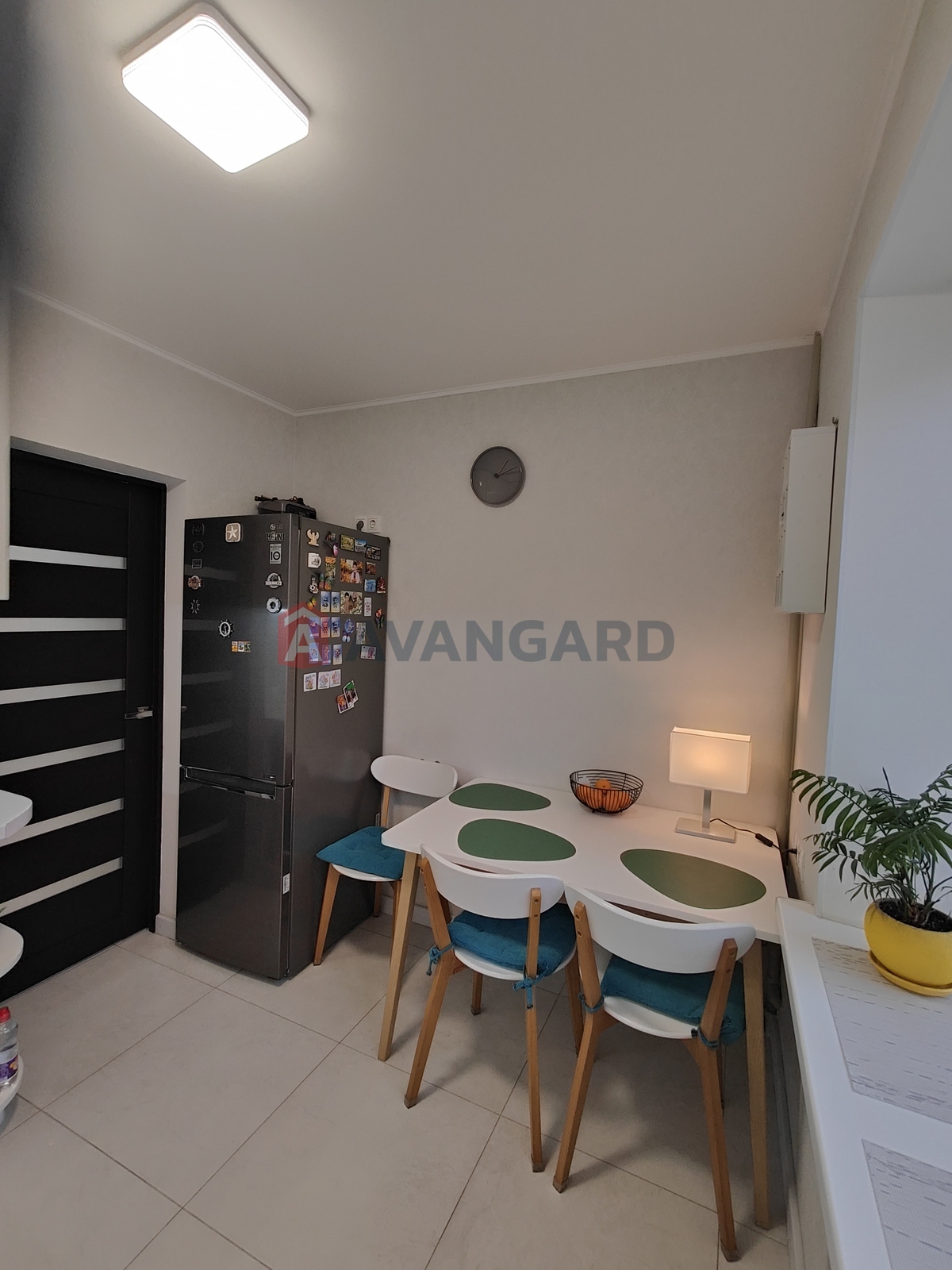 2 ����. ��������, 54/-/8 ��. �., 3/4 ���� ���� 3