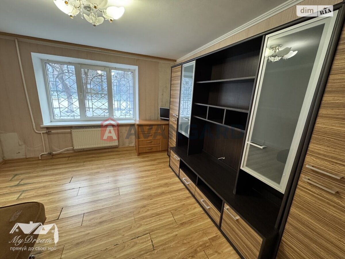 2 ��. ��������, 49/27/7 ��. �., 1/9 ������ ���� 7