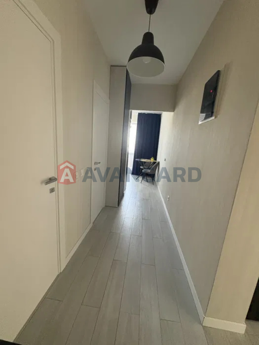 3 ��. ��������, 72/-/10 ��. �., 24/33 ������ ���� 18