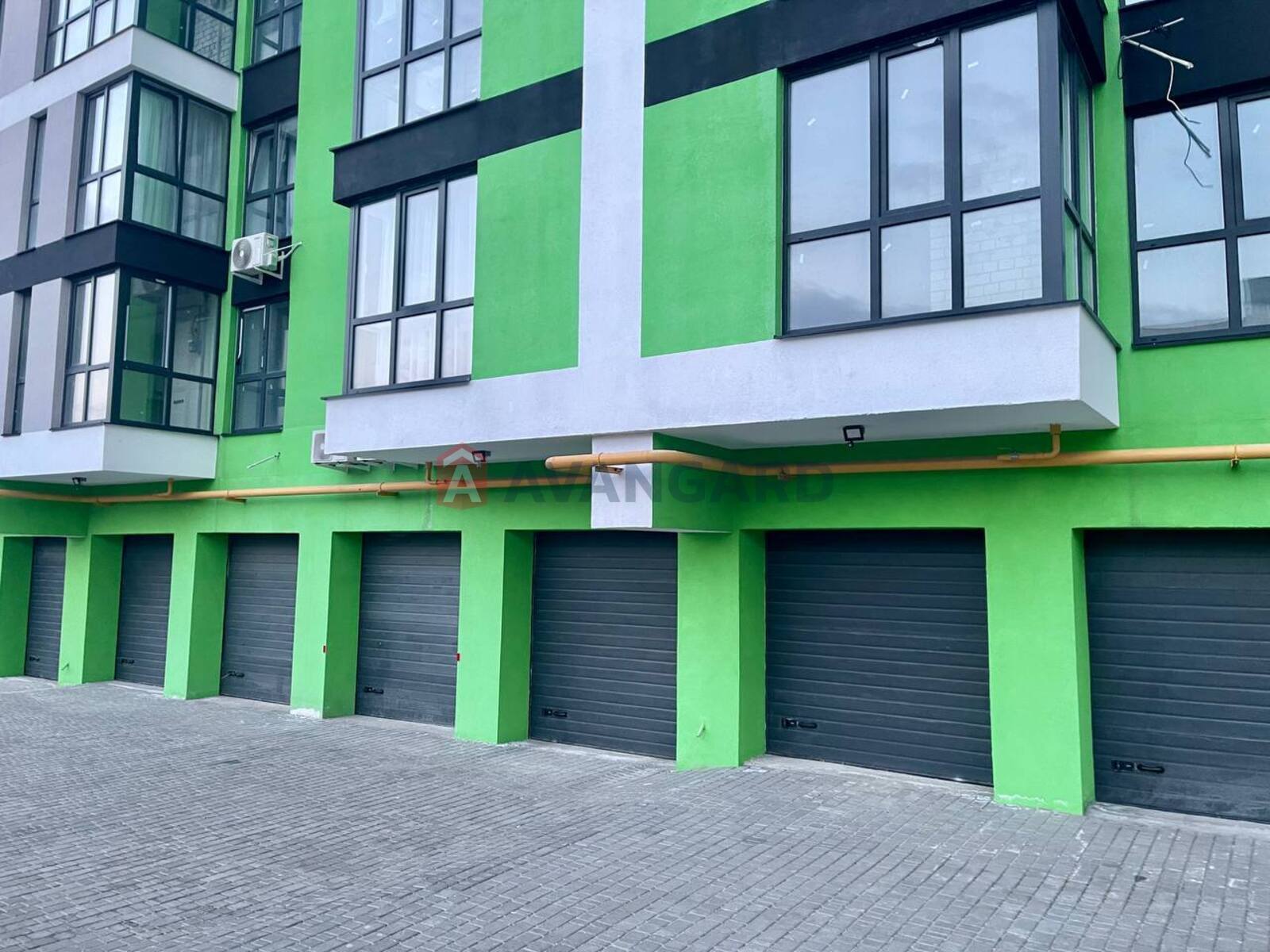 1 ��. ��������, 41/16/20 ��. �., 9/10 ������ ���� 3