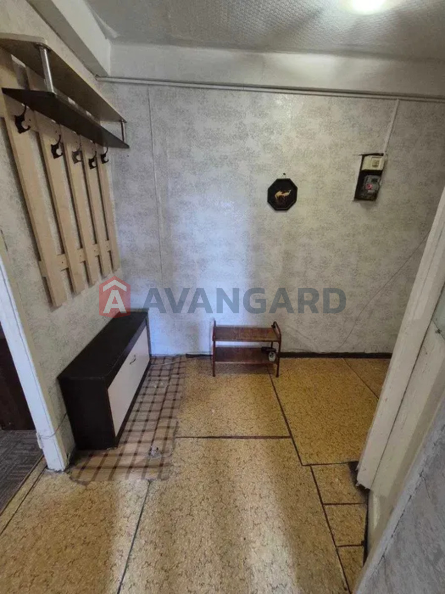 2 ��. ��������, 44/-/7 ��. �., 4/5 ������ ���� 7