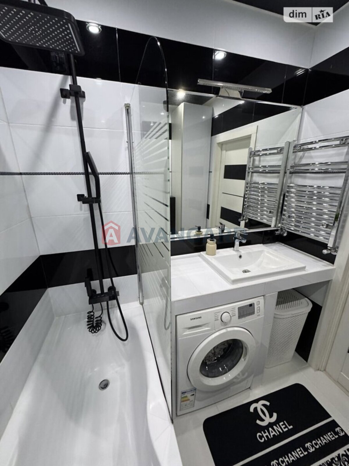 2 ��. ��������, 65/33/11 ��. �., 8/10 ������ ���� 22