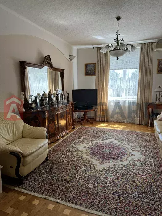 3 ��. ��������, 73/-/11 ��. �., 3/4 ������ ���� 4