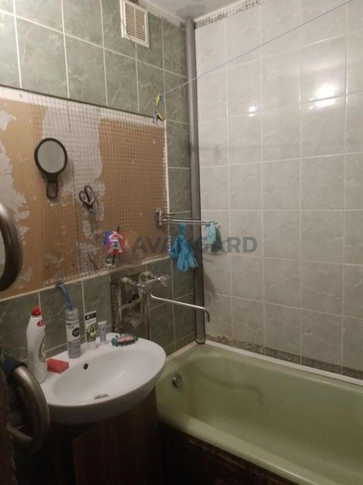 3 . , 84/-/8 . ., 14/16   10