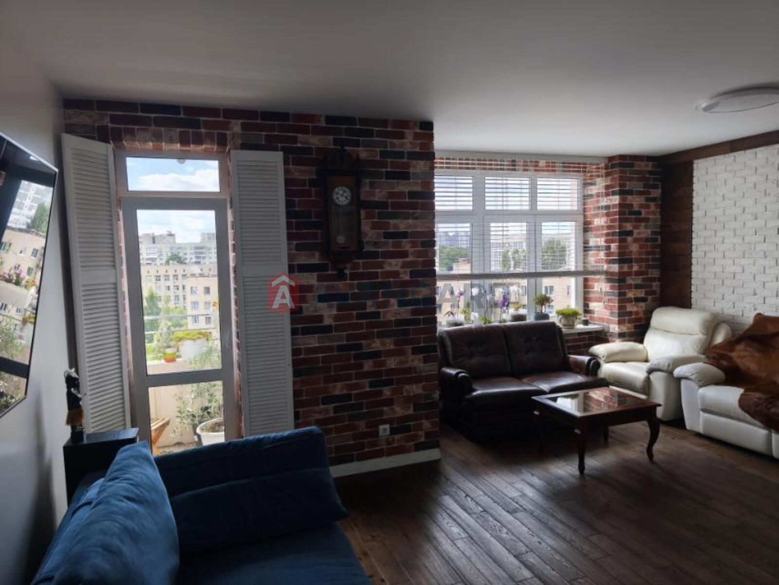 3 ��. ��������, 100/-/12 ��. �., 13/16 ������ ���� 3