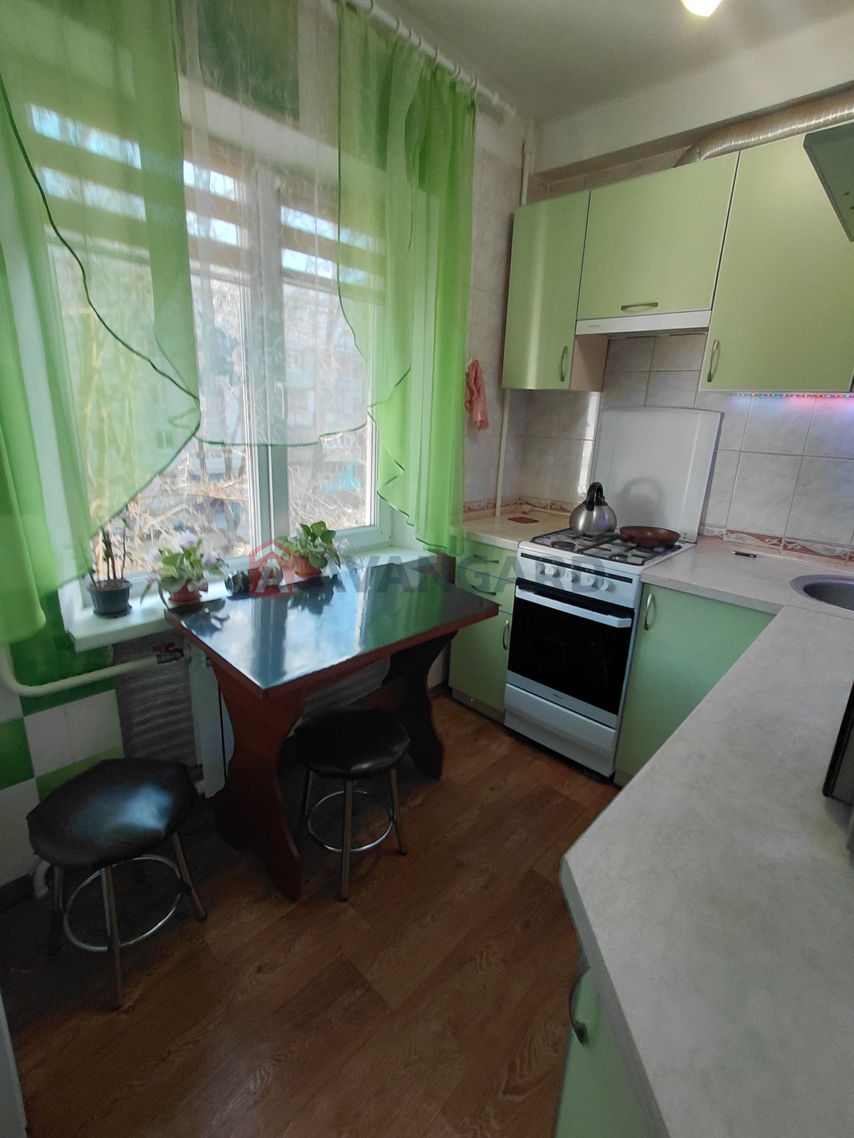 2 ��. ��������, 45/-/6 ��. �., 3/5 ������ ���� 6