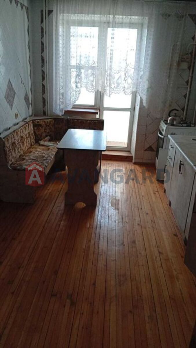 2 ��. ��������, 63/-/11 ��. �., 3/10 ������ ���� 1