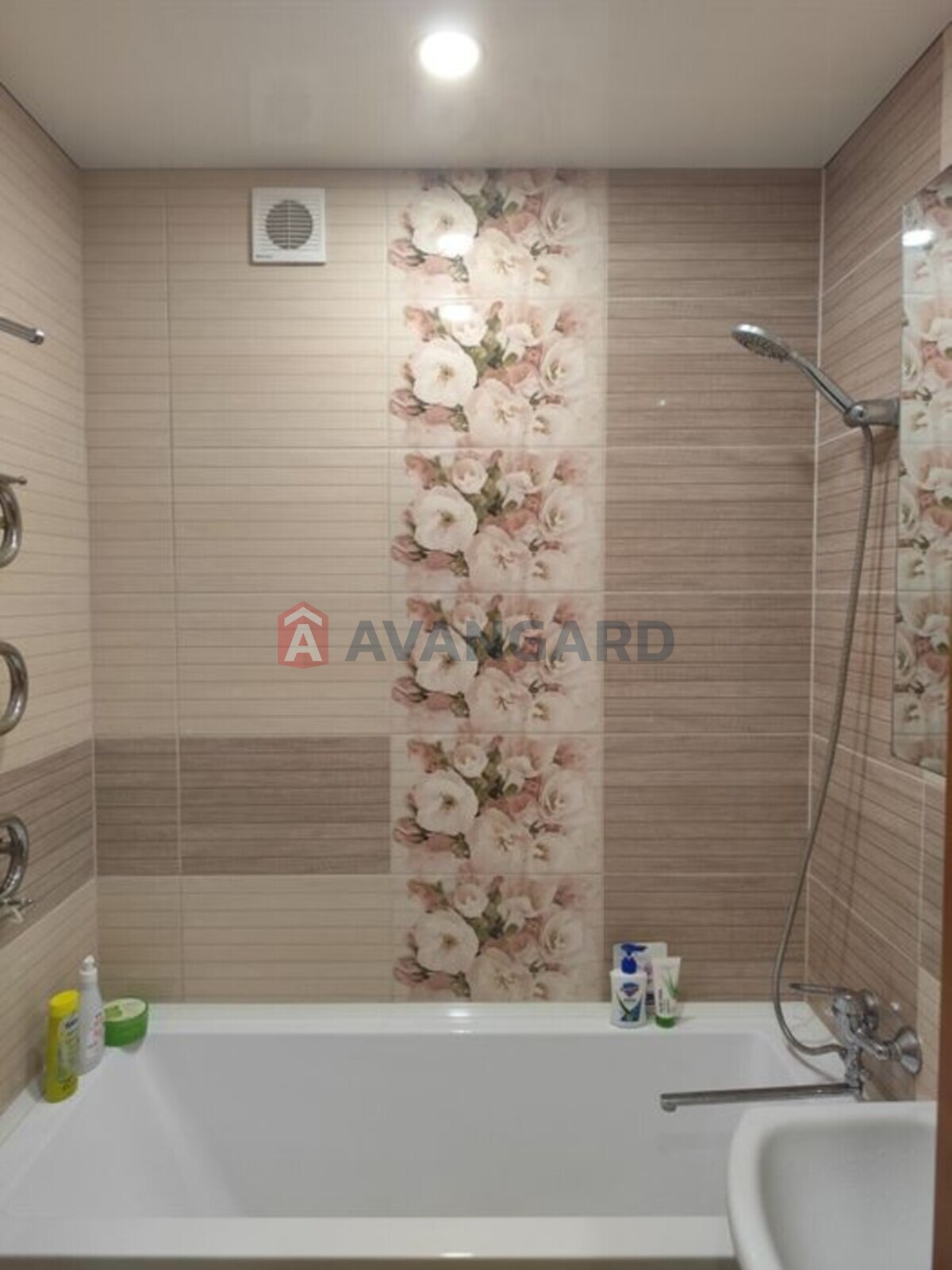 3 ��. ��������, 68/-/7 ��. �., 7/9 ������ ���� 10