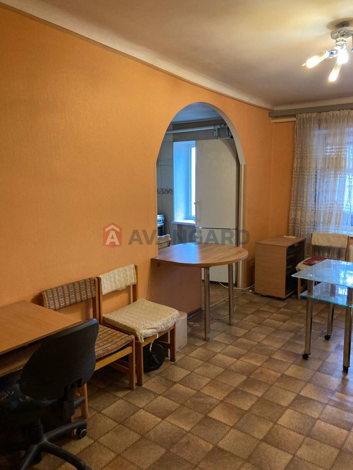 3 ����. ��������, 57/40/5 ��. �., 5/5 ���� ���� 1