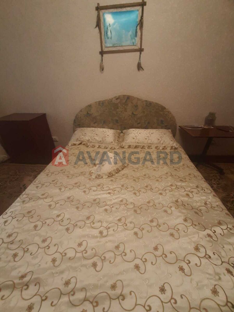 3 ��. ��������, 66/41.1/8 ��. �., 2/9 ������ ���� 7