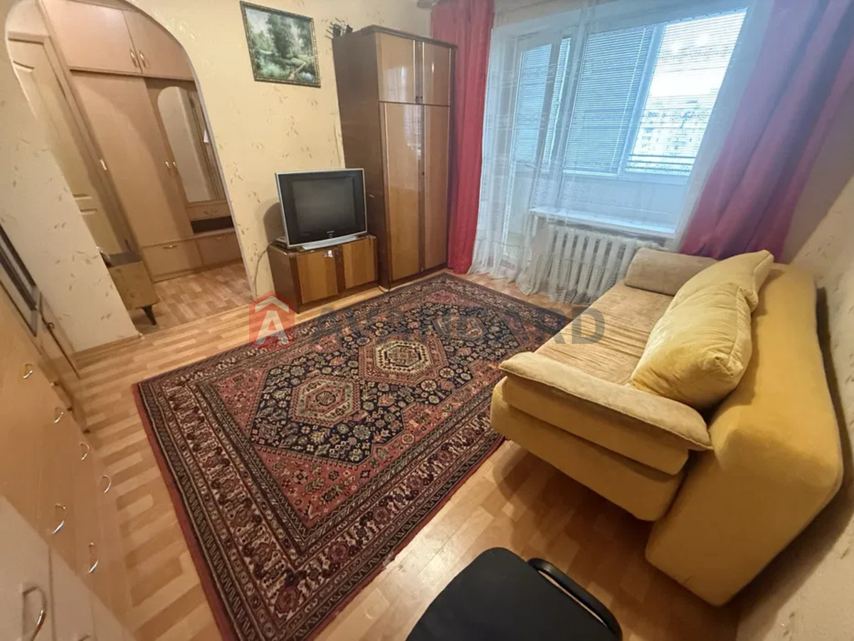1 ����. ��������, 29/-/7 ��. �., 5/9 ���� ���� 1