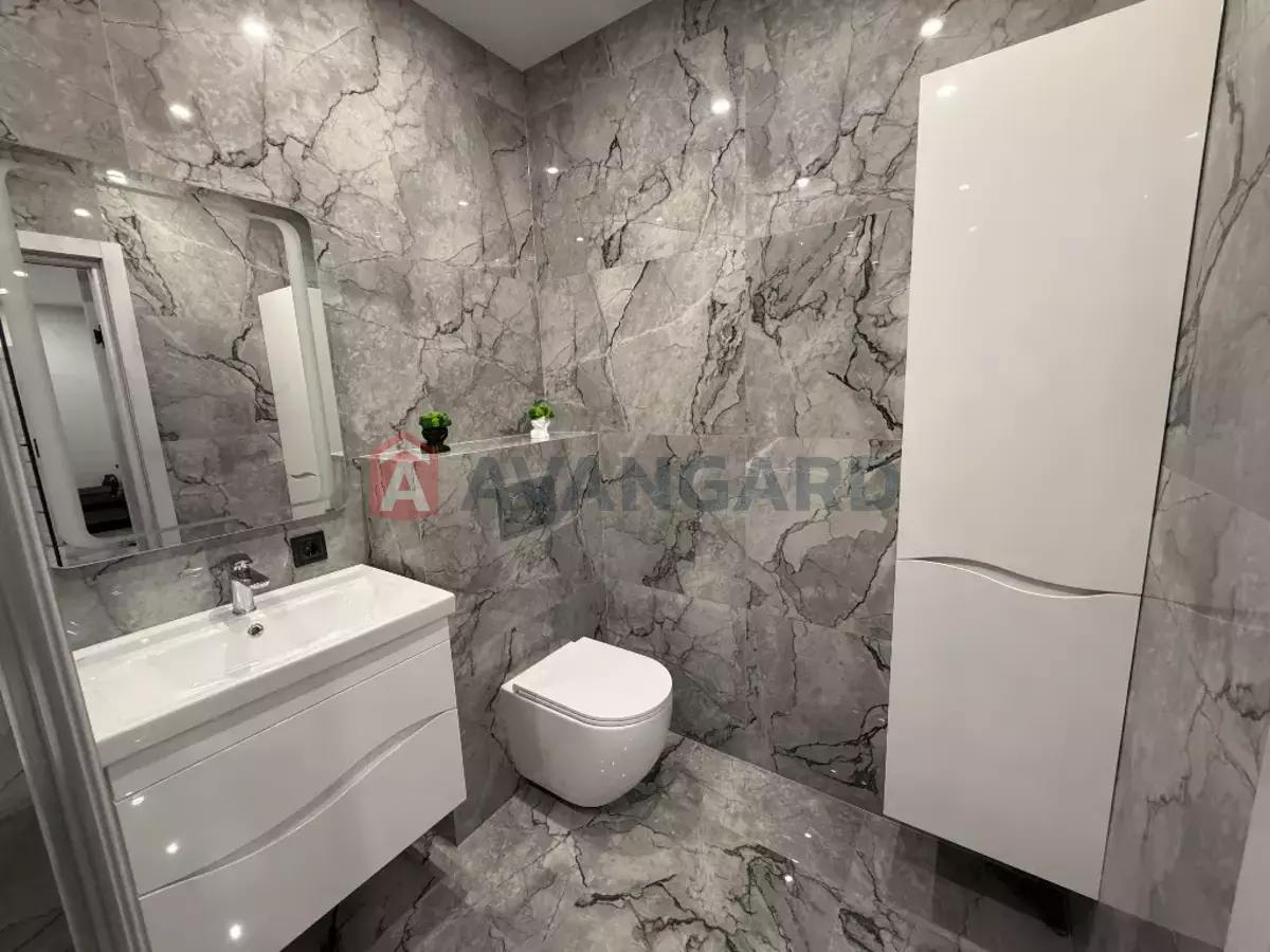 1 ��. ��������, 45/-/- ��. �., 9/10 ������ ���� 13