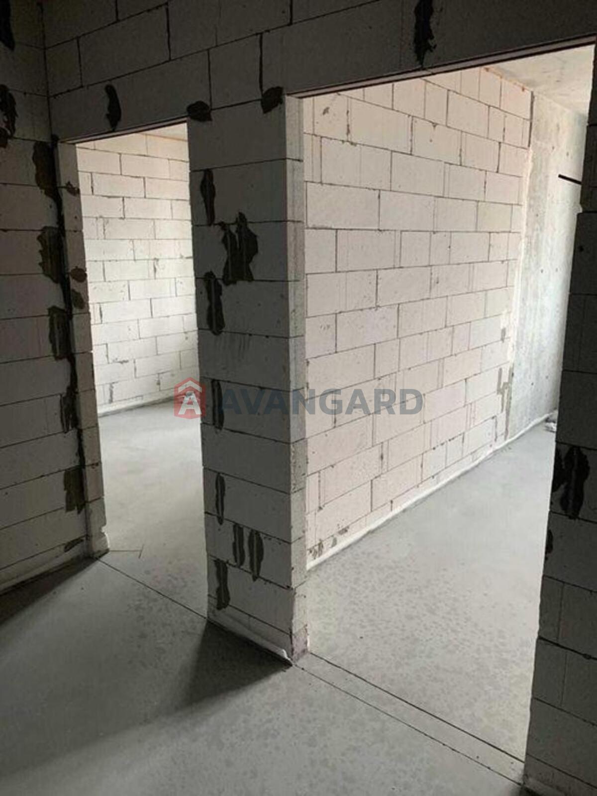 1 ����. ��������, 40/-/11 ��. �., 15/19 ���� ���� 15