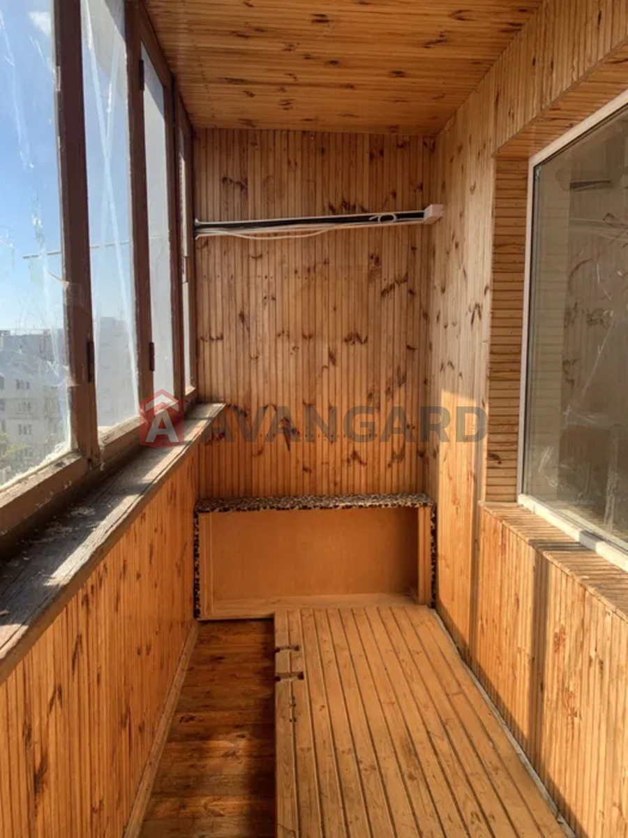 2 ��. ��������, 58/-/8 ��. �., 10/12 ������ ���� 18