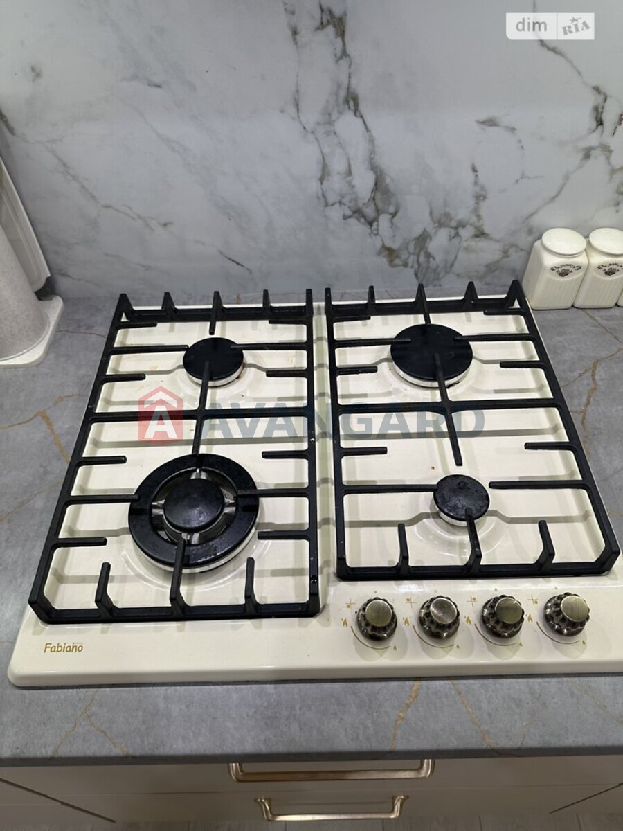 3 ��. ��������, 80/60/17 ��. �., 3/3 ������ ���� 24