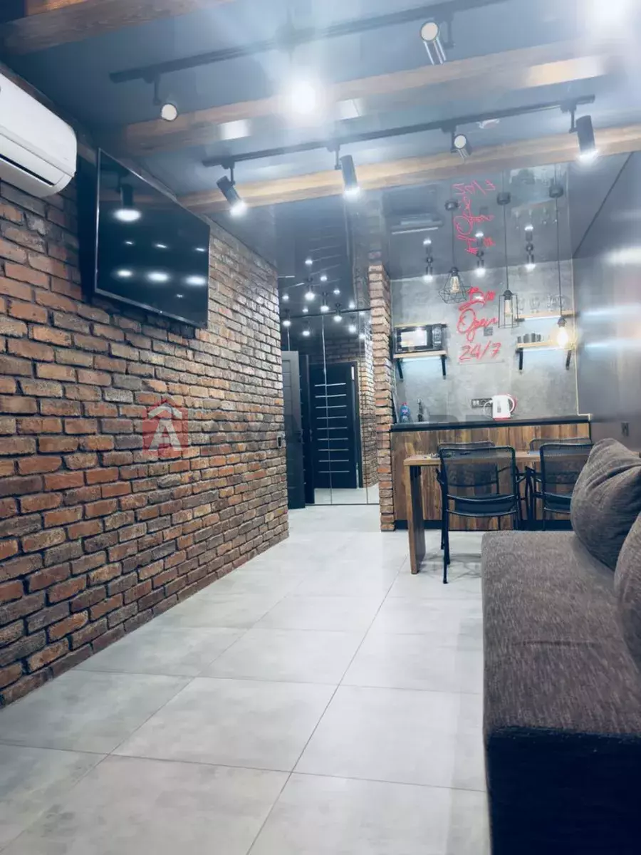 2 ��. ��������, 45/-/15 ��. �., 4/12 ������ ���� 15