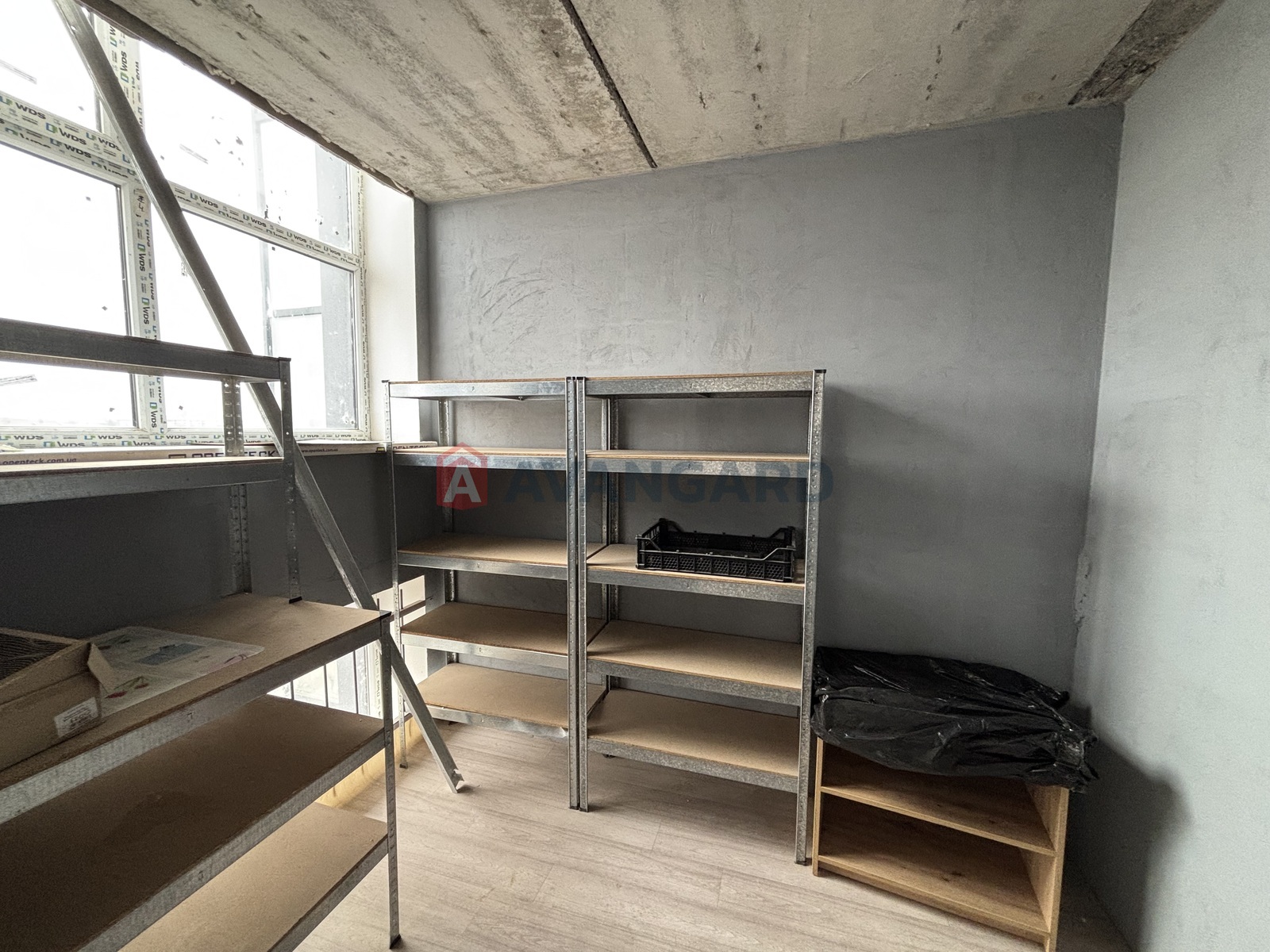 3 ��. ��������, 78/22/29 ��. �., 9/11 ������ ���� 24