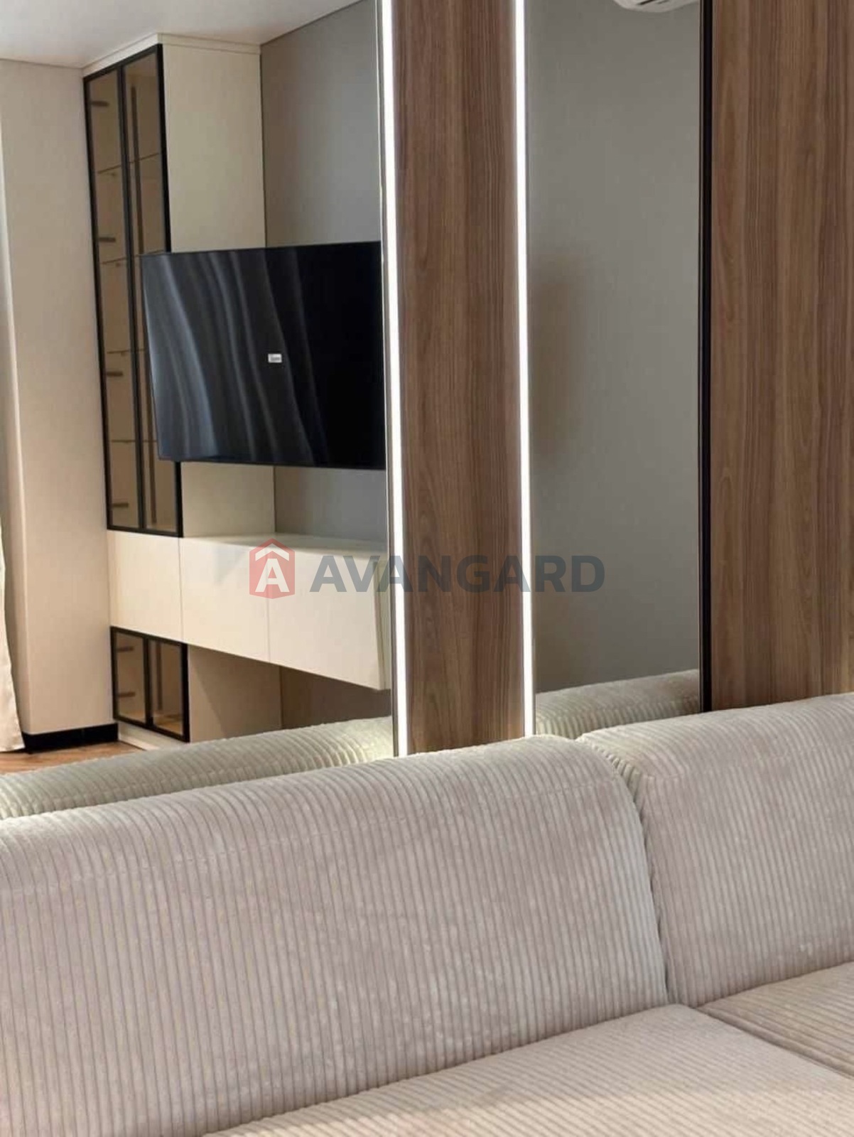 1 ��. ��������, 50/40/10 ��. �., 24/30 ������ ���� 3