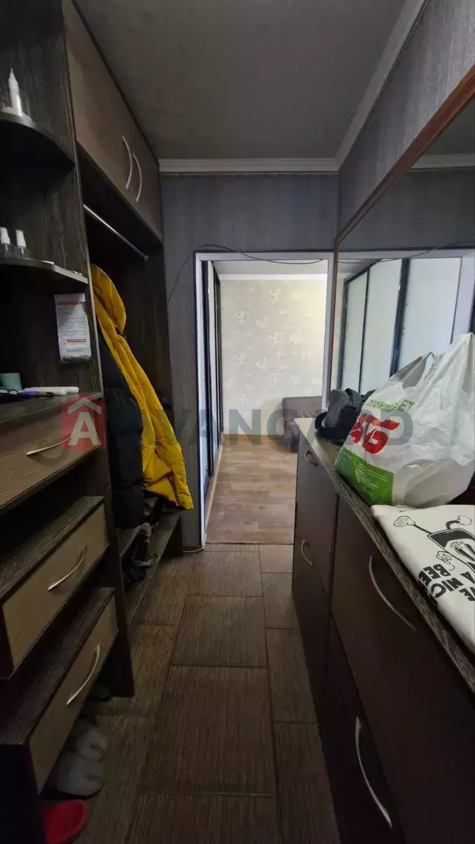 2 ��. ��������, 53/-/9 ��. �., 4/14 ������ ���� 14