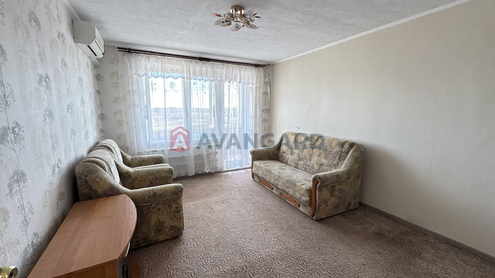 1 ��. ��������, 40,4/-/7,2 ��. �., 12/12 ������ ���� 9