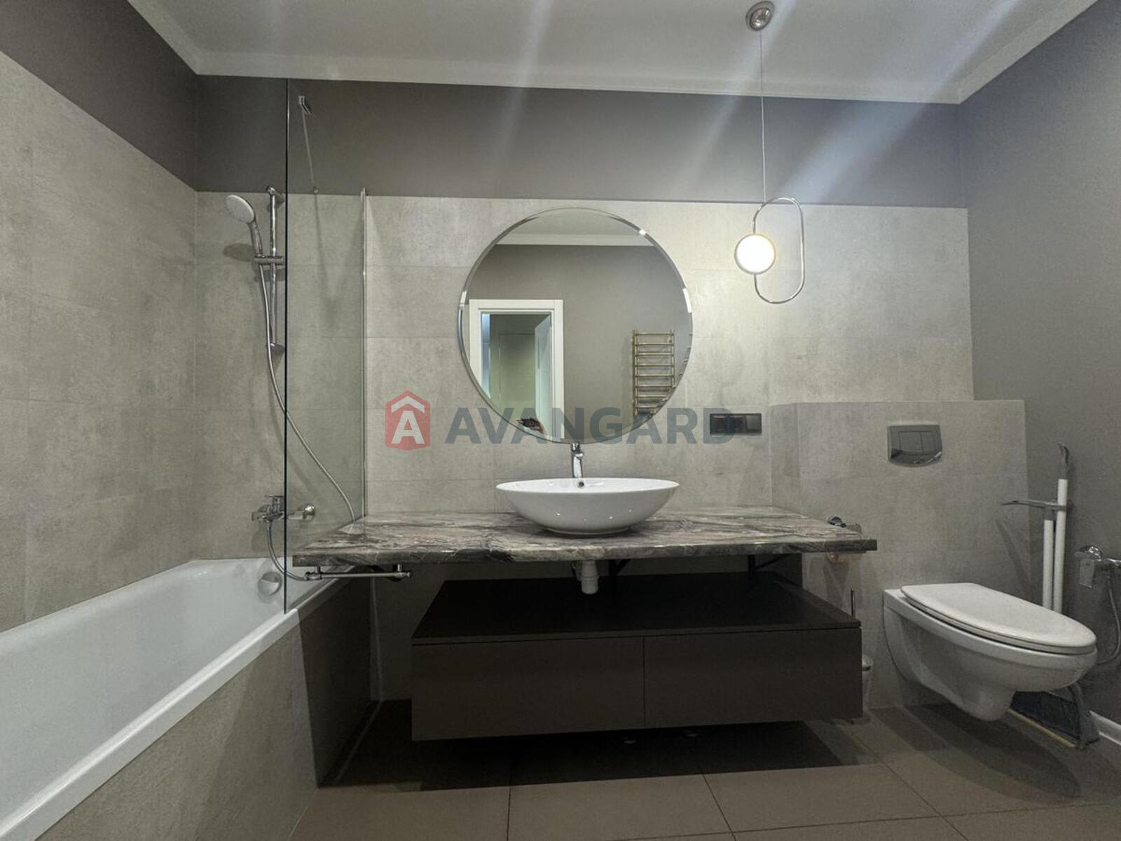 2 ��. ��������, 56/32/11 ��. �., 24/26 ������ ���� 12