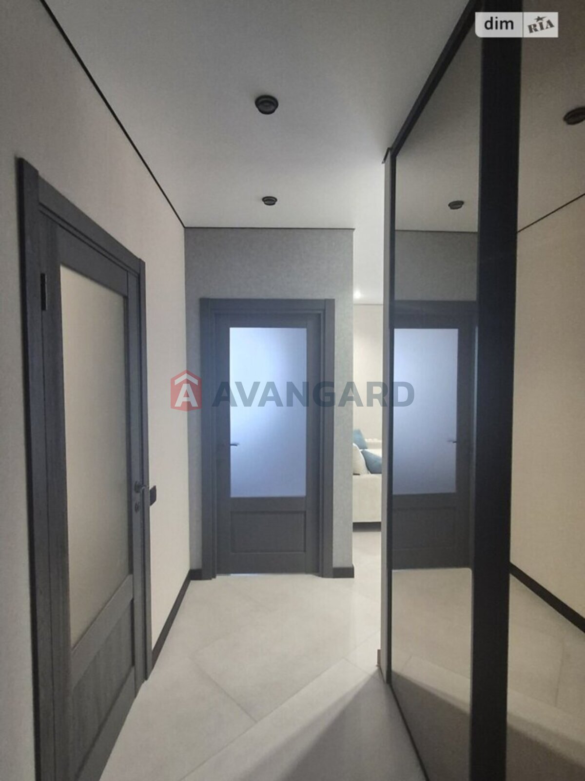 1 ����. ��������, 44/-/- ��. �., 6/6 ���� ���� 10