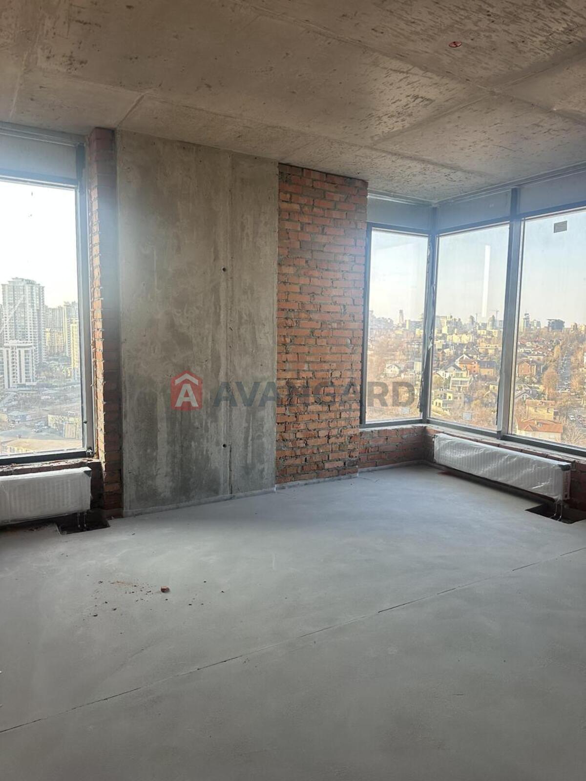 4 ��. ��������, 106/-/22 ��. �., 16/23 ������ ���� 10