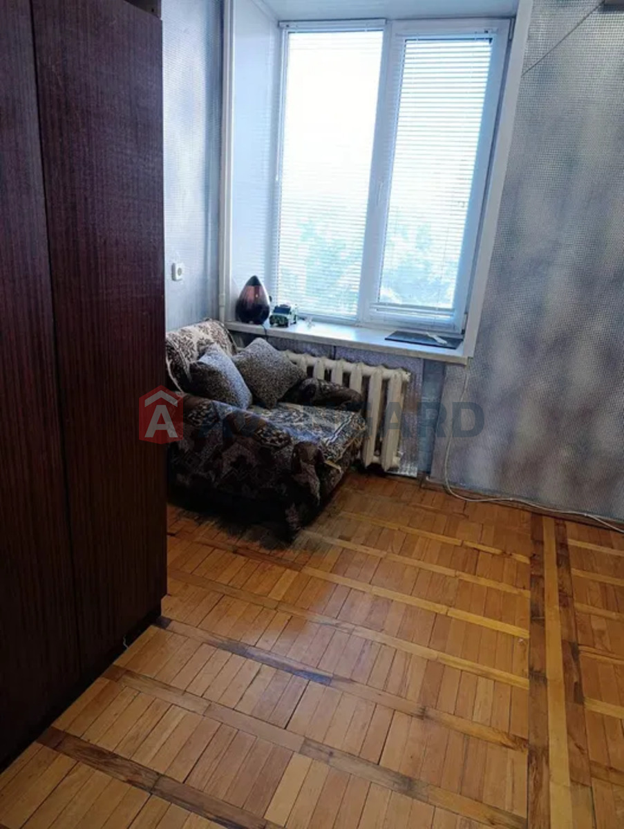 3 ��. ��������, 72/-/10 ��. �., 3/12 ������ ���� 13