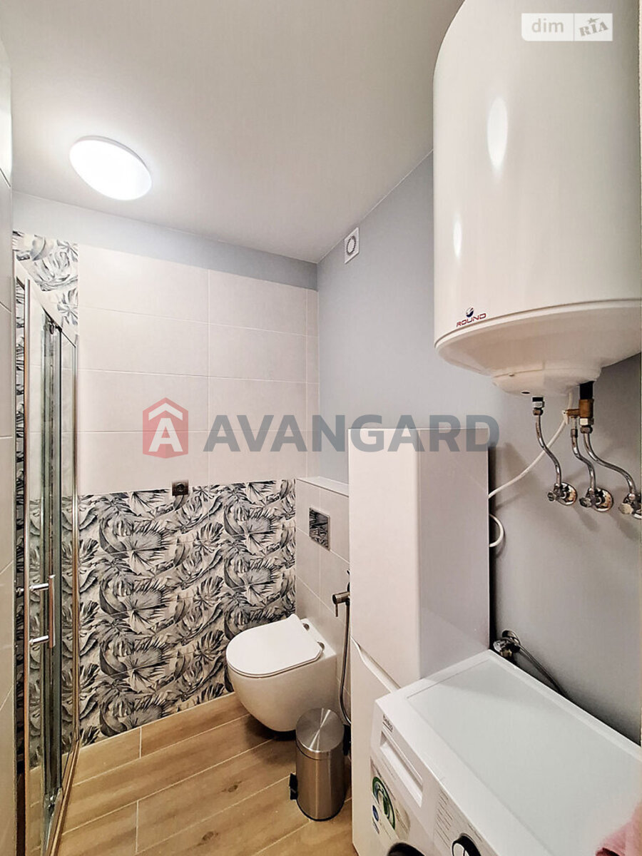 1 ��. ��������, 34/-/- ��. �., 23/25 ������ ���� 12