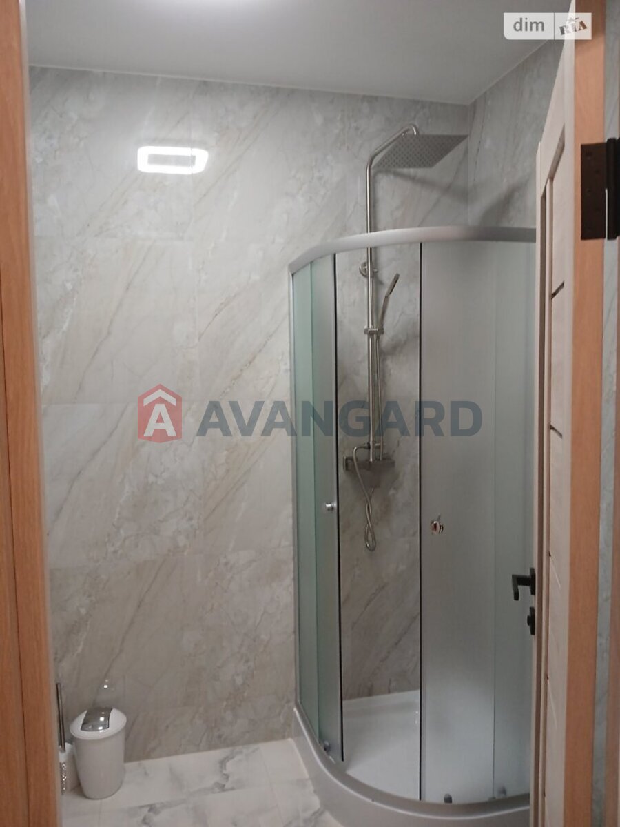 1 ��. ��������, 41/-/13 ��. �., 1/5 ������ ���� 9