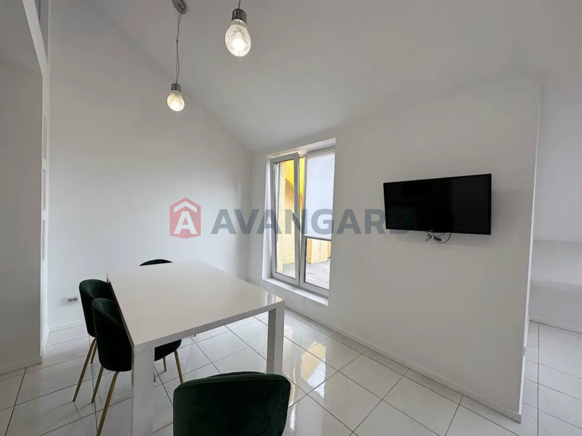 2 ��. ��������, 76/-/12 ��. �., 6/6 ������ ���� 10