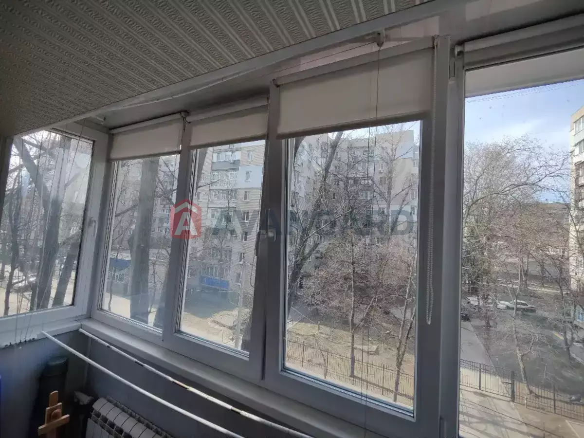 1 ��. ��������, 33/19/6 ��. �., 4/5 ������ ���� 14