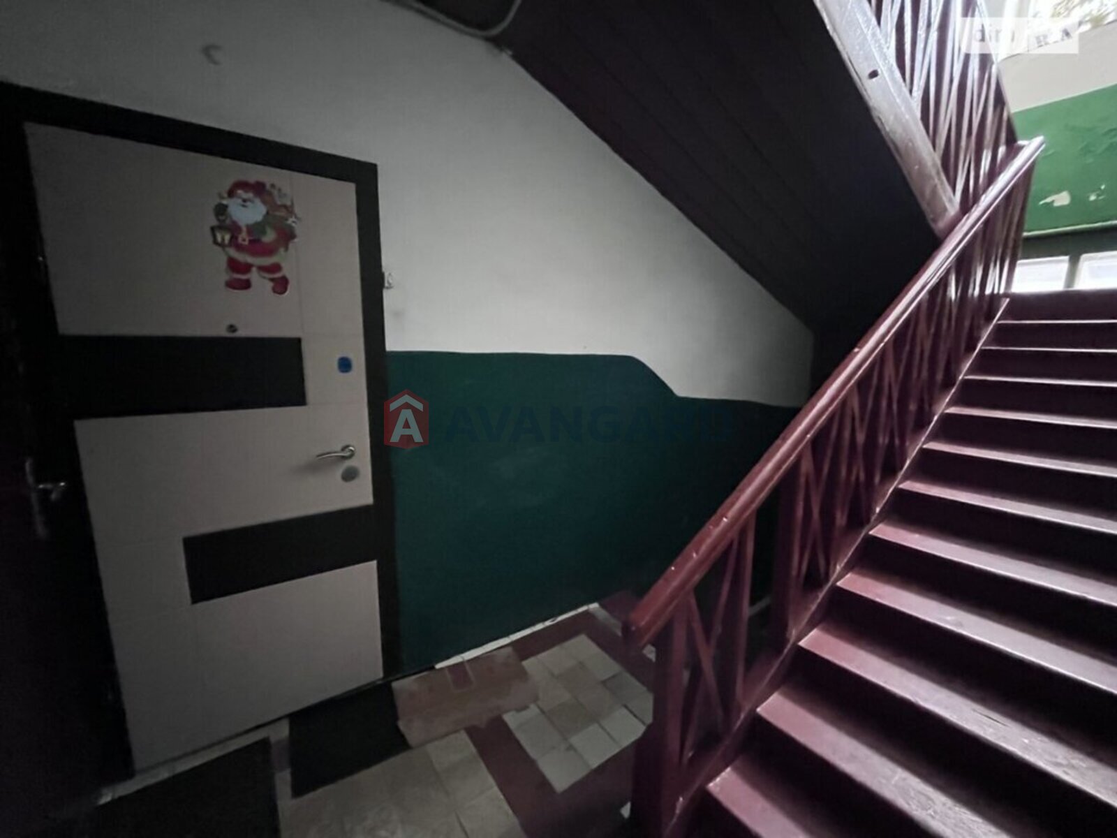 2 ��. ��������, 42/-/- ��. �., 1/2 ������ ���� 19