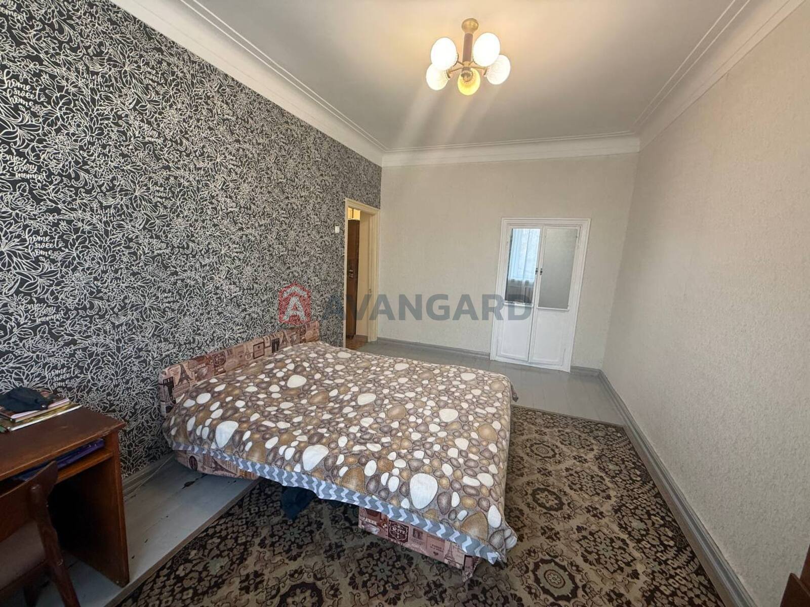 2 ��. ��������, 52/30/8 ��. �., 3/3 ������ ���� 3