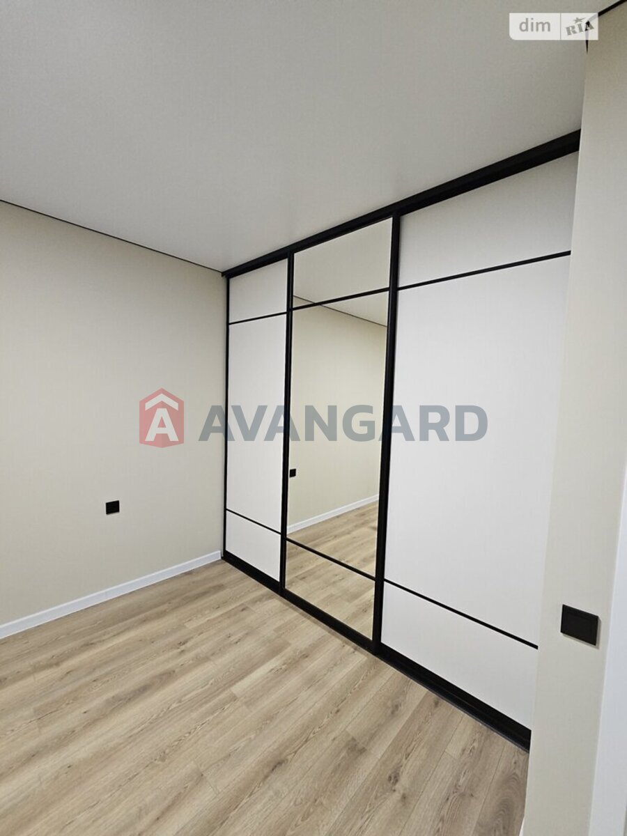 1 ��. ��������, 35/16/10 ��. �., 3/5 ������ ���� 12