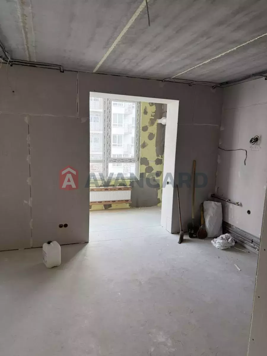 1 ��. ��������, 50/-/20 ��. �., 6/10 ������ ���� 2