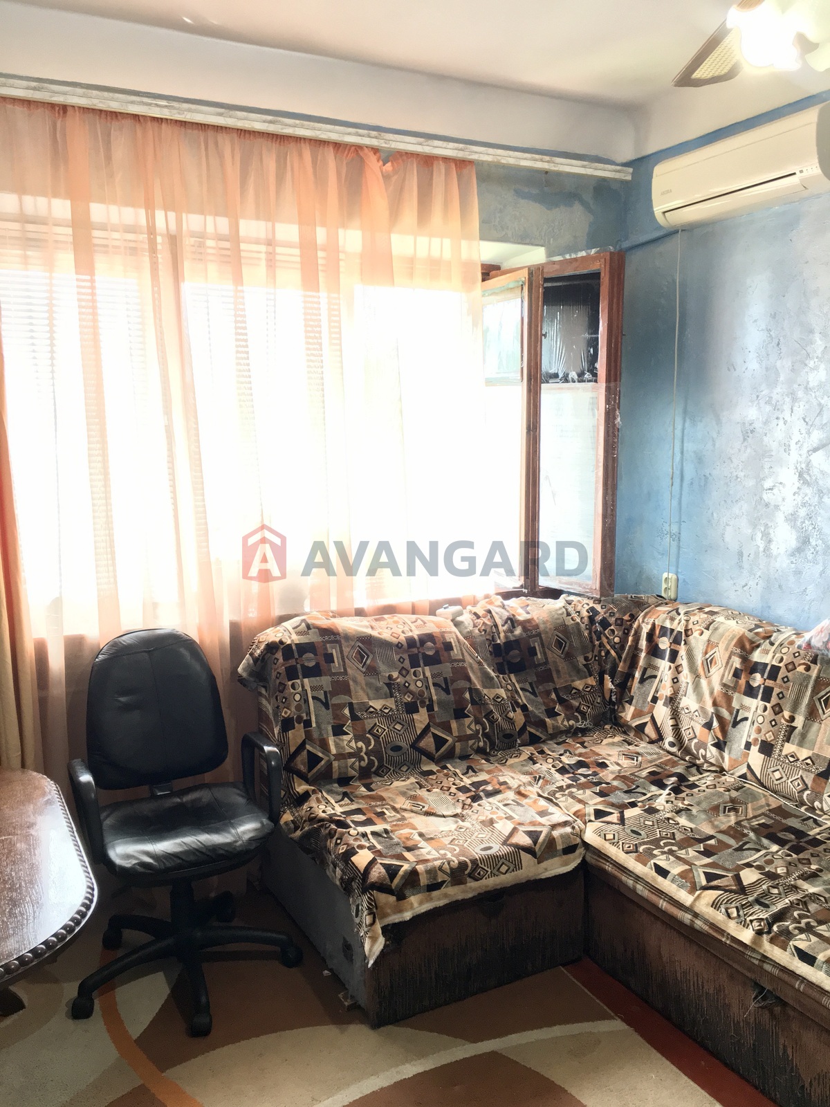 2 ��. ��������, 44.3/-/9 ��. �., 5/5 ������ ���� 4