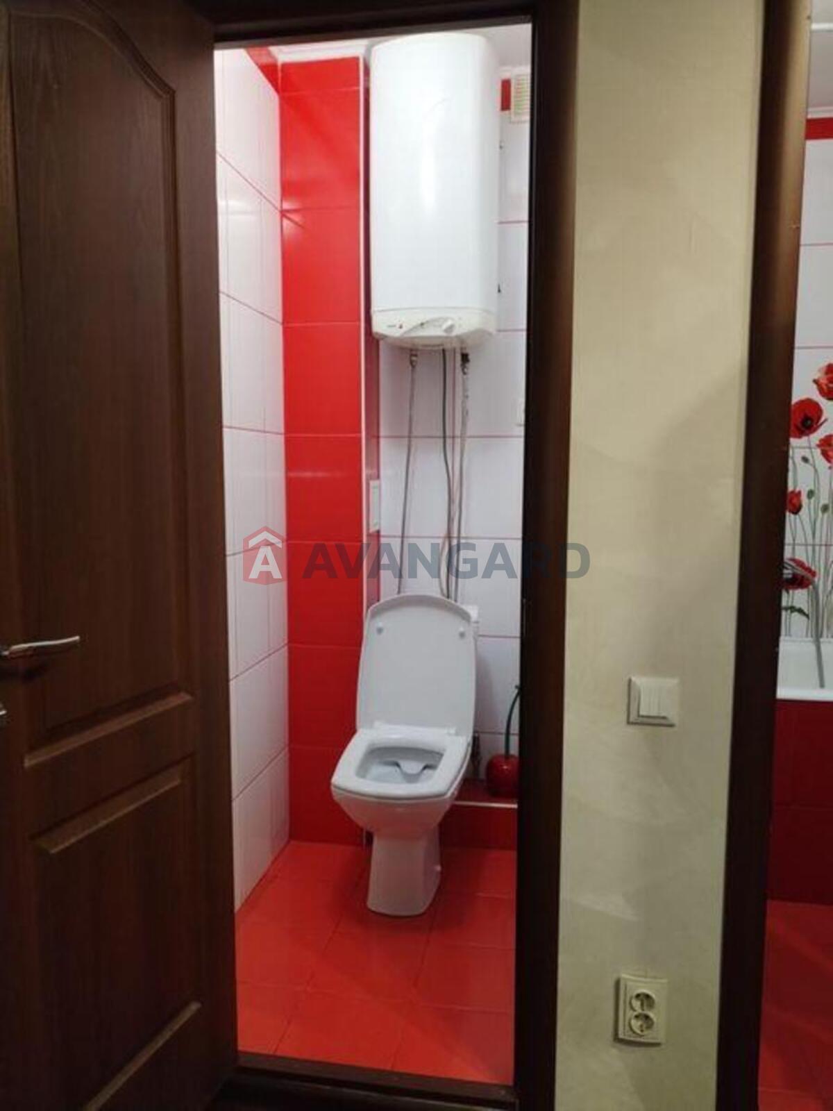 1 ����. ��������, 50/-/11 ��. �., 16/16 ���� ���� 9