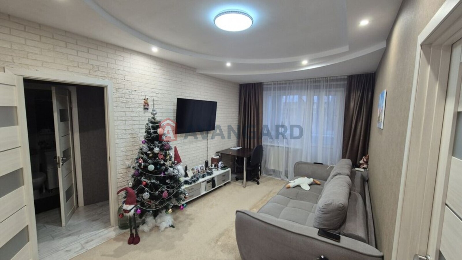 2 ��. ��������, 45/-/6 ��. �., 5/5 ������ ���� 3