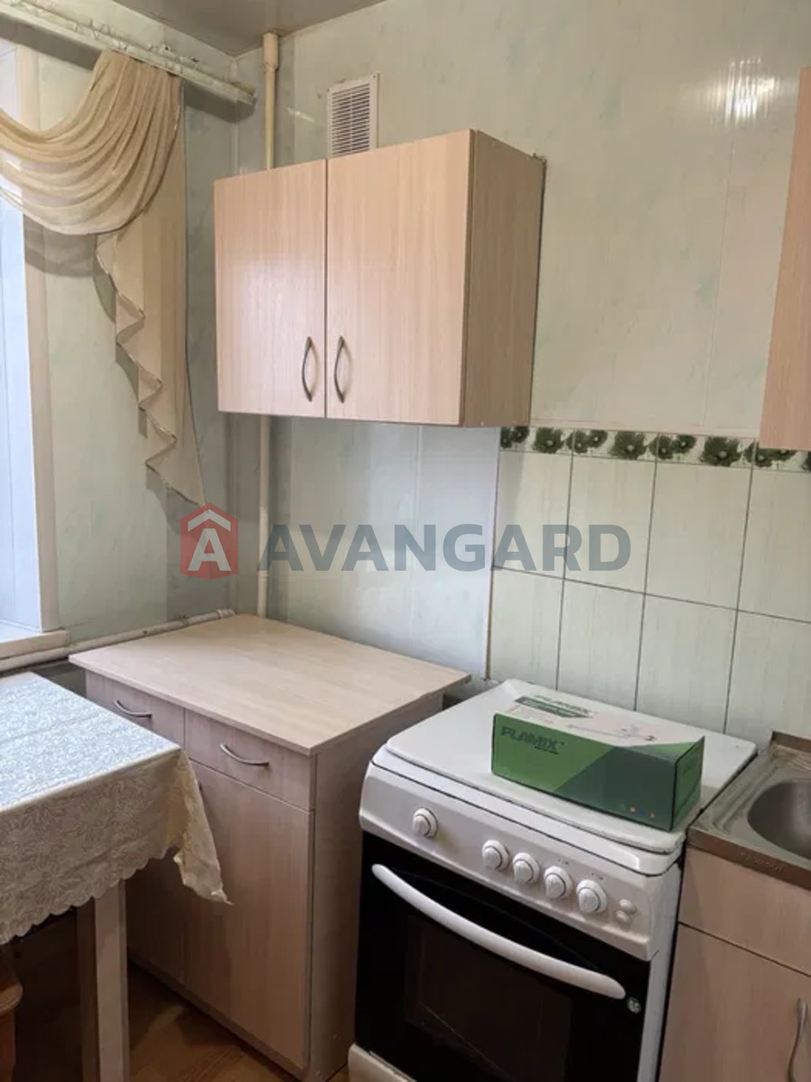 1 ��. ��������, 29/-/7 ��. �., 8/9 ������ ���� 19