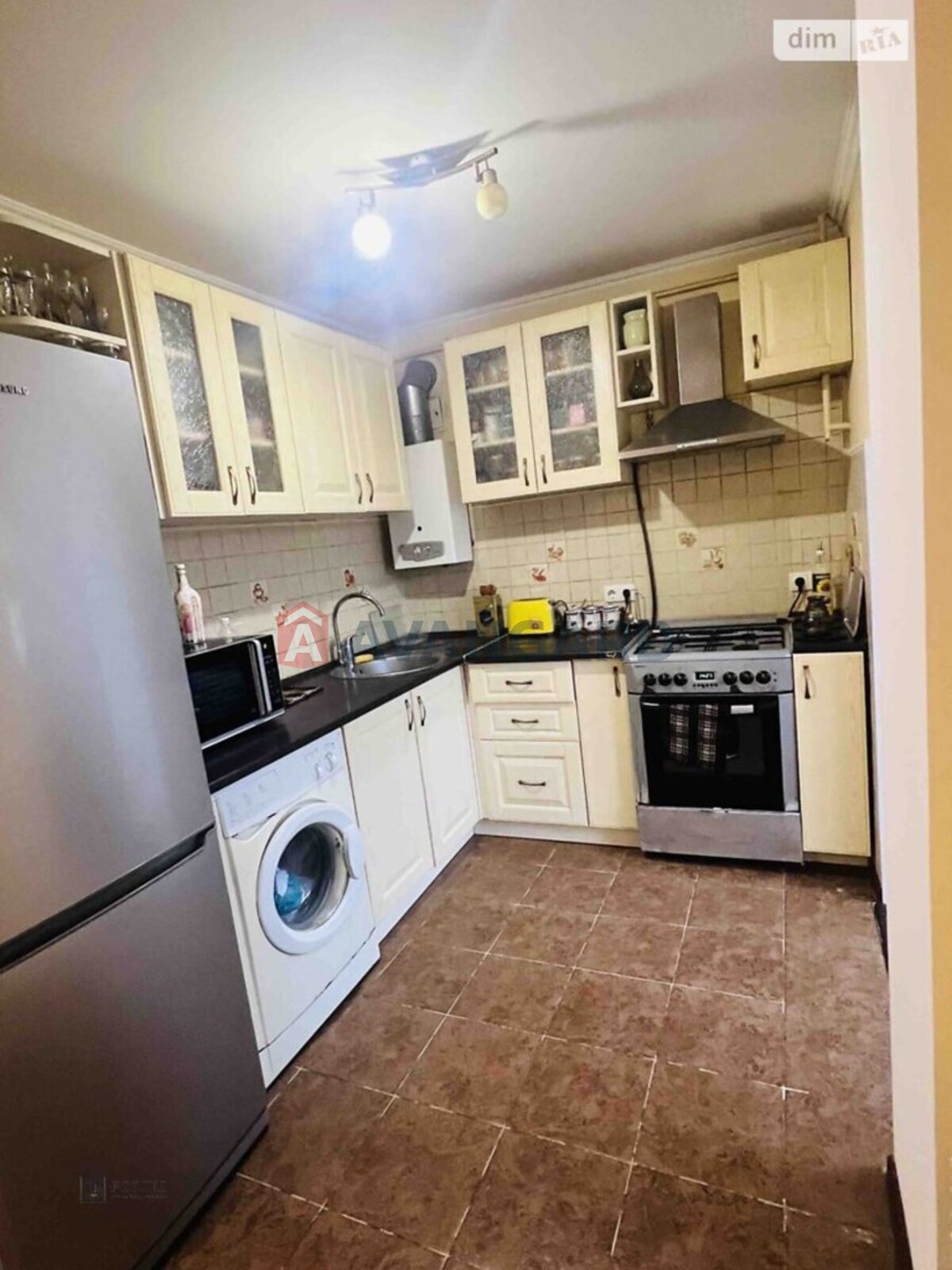 3 ��. ��������, 69/52/7 ��. �., 1/5 ������ ���� 1