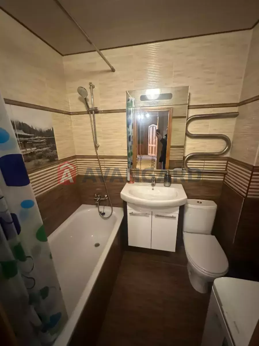 3 . , 72/-/9 . ., 6/9   4