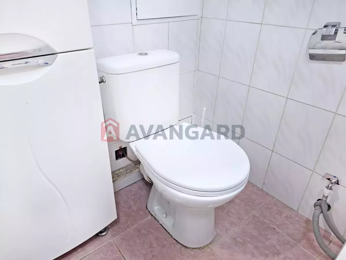 2 ��. ��������, 51/29/8 ��. �., 9/10 ������ ���� 7