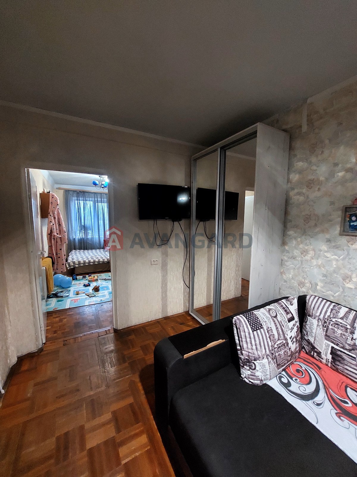 2 . , 41.8/26.5/6.4 . ., 5/5   5