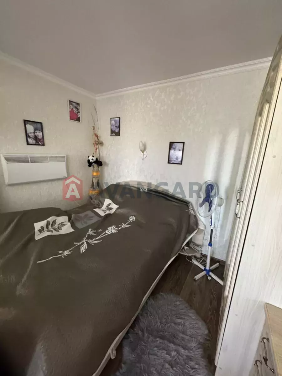 1 ��. ��������, 30/-/6 ��. �., 9/9 ������ ���� 8